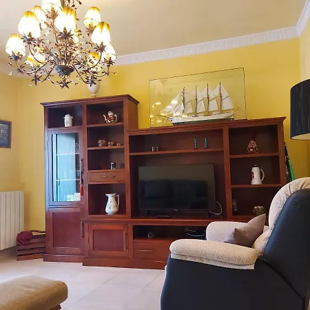 Apartment Leikerenea. Amplio En *