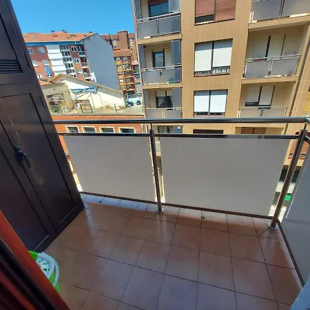 Leikerenea. Amplio En Apartment *