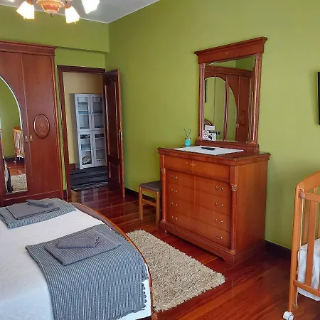 Leikerenea. Amplio En Apartment